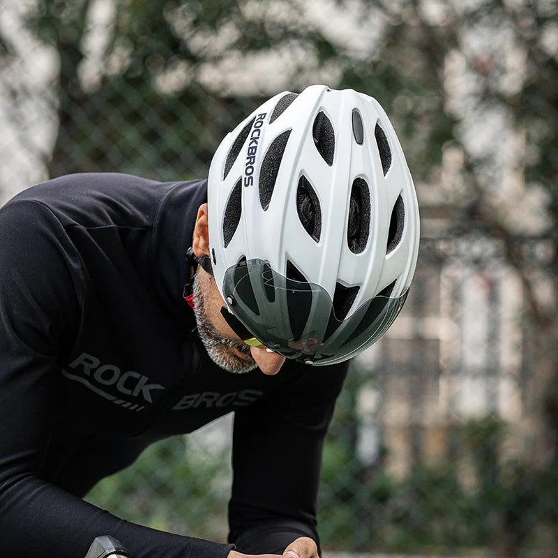 Capacete para Ciclismo com Lente Removível